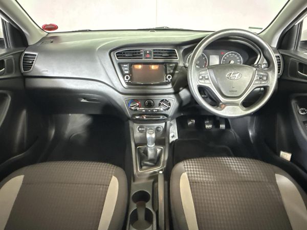 2019-Hyundai-i20-12-Motion image:1