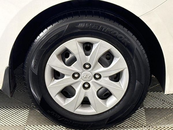 2019-Hyundai-i20-12-Motion image:4