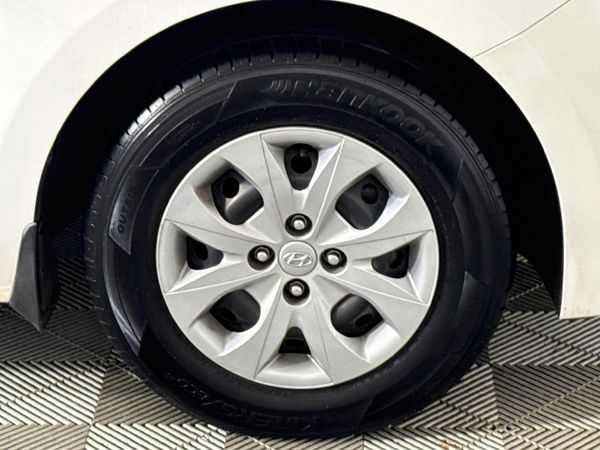 2019-Hyundai-i20-12-Motion image:5