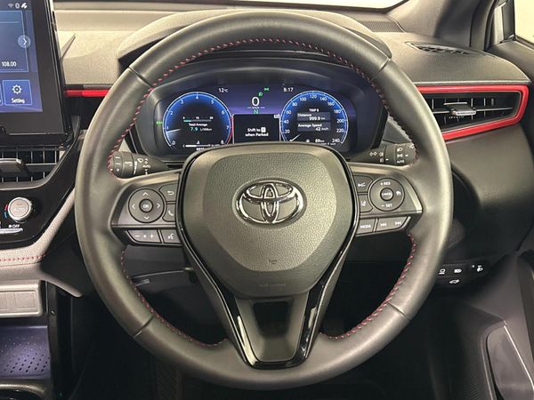 2025-Toyota-Corolla-Cross-18-GR-S image:11