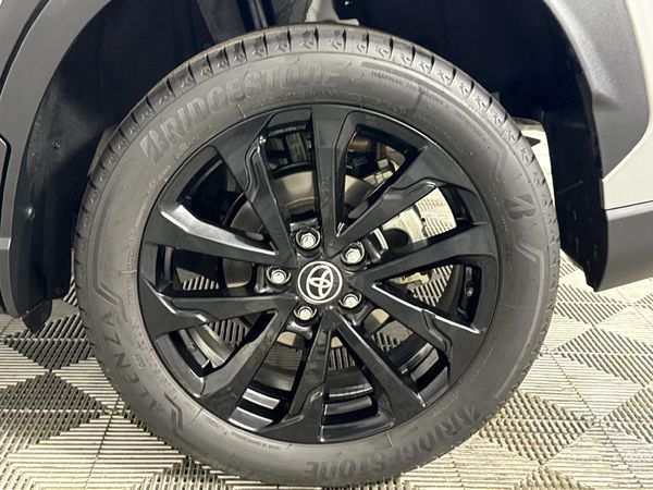 2025-Toyota-Corolla-Cross-18-GR-S image:6