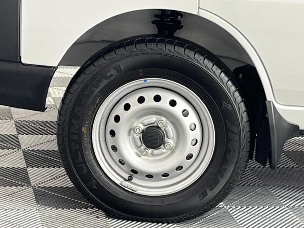 2026-Suzuki-Eeco-12-Panel-Van image:3