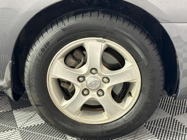 2008-Hyundai-Elantra-20 image:5