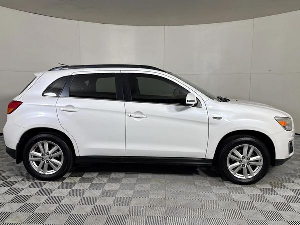 2014-Mitsubishi-ASX-20-GLS-Auto image:14