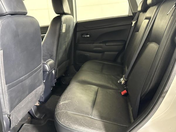 2014-Mitsubishi-ASX-20-GLS-Auto image:3
