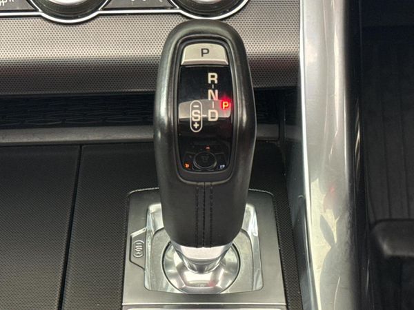 2015-Land-Rover-Range-Rover-Sport-50-V8-SC-HSE-Dynamic image:10