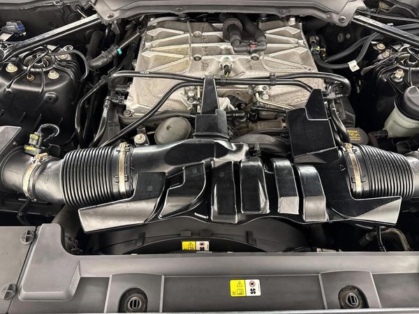 2015-Land-Rover-Range-Rover-Sport-50-V8-SC-HSE-Dynamic image:14