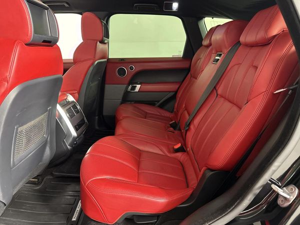 2015-Land-Rover-Range-Rover-Sport-50-V8-SC-HSE-Dynamic image:3