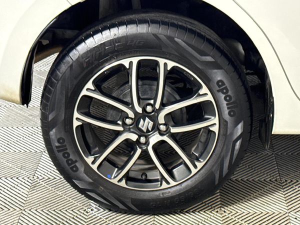 2022-Suzuki-Swift-12-GLX image:6