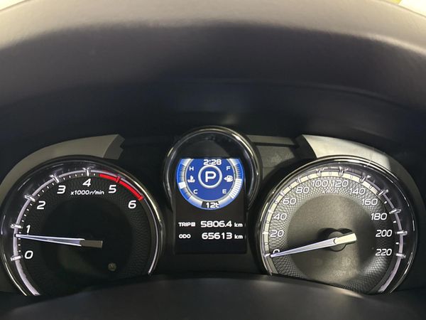 2021-Isuzu-Mu-x-30D-Auto image:2