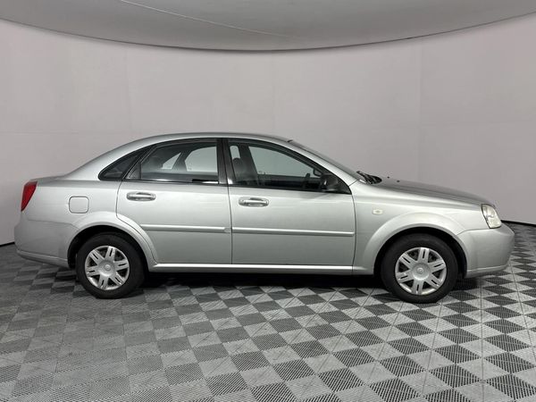 2011-Chevrolet-Optra-16-L image:15