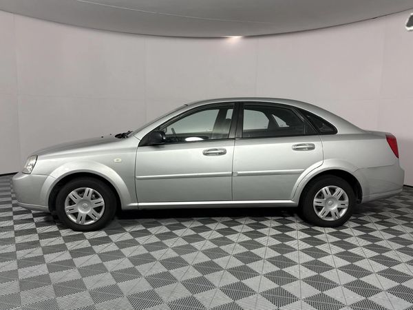2011-Chevrolet-Optra-16-L image:17