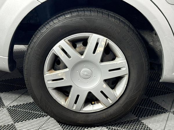 2011-Chevrolet-Optra-16-L image:7