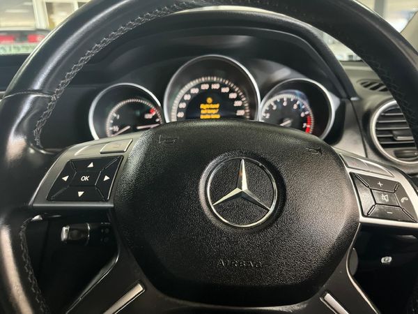 2013-Mercedes-Benz-C-Class-C-200-BE-Classic-Auto image:11