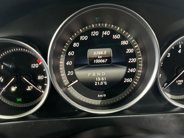 2013-Mercedes-Benz-C-Class-C-200-BE-Classic-Auto image:19