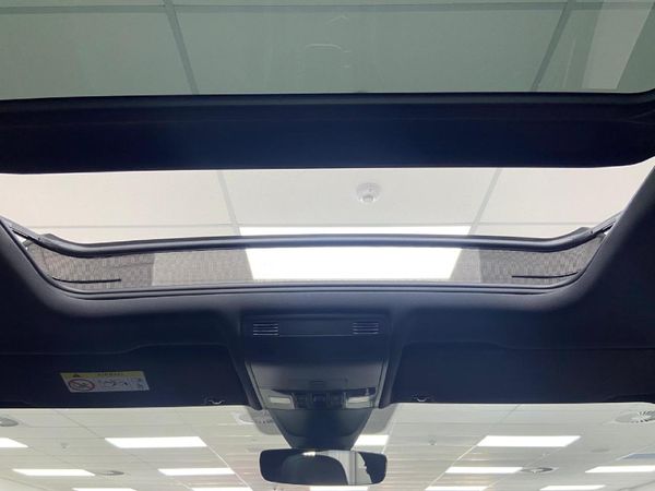 2023-Volkswagen-Tiguan-14-TSI-R-Line-DSG-Auto-110kW image:9