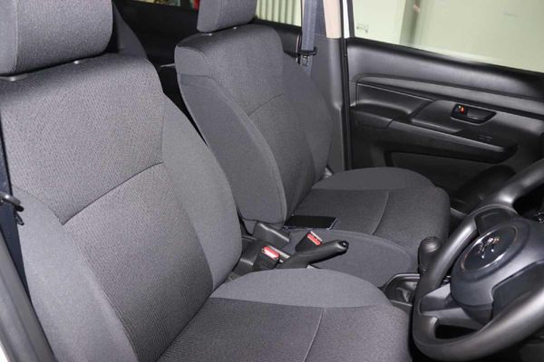 2026-Suzuki-Ertiga-15-GA image:12