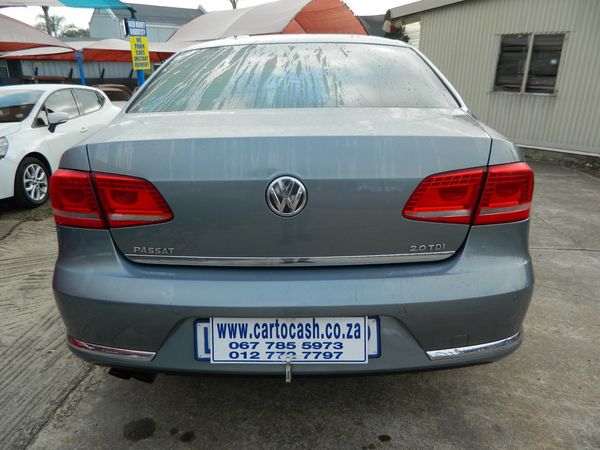 2013-Volkswagen-Passat-20-TDI-Comfortline-Auto-103kW image:6