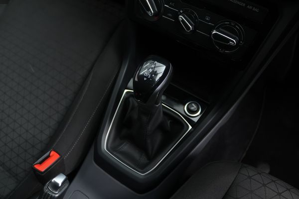 2021-Volkswagen-T-Cross-10-TSI-Comfortline-Auto image:16