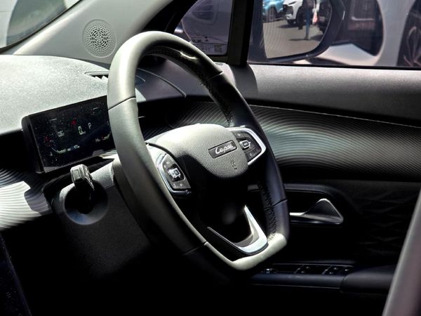 2026-Lepas-L4-15T-Javan-Auto image:18
