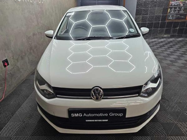 2018-Volkswagen-Polo-Vivo-14-Comfortline-5-dr image:2