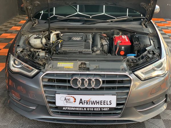 2014-Audi-A3-Sportback-14-TFSI-S image:20