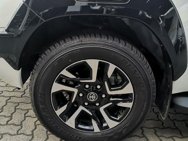 2026-Toyota-Hilux-28-GD-6-RB-Legend-55-4x4-Auto-Double-Cab image:17
