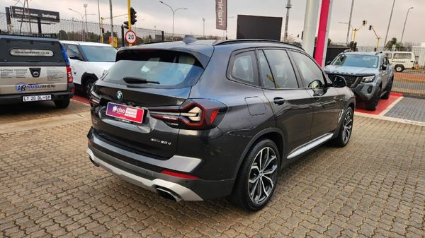 2022-BMW-X3-xDrive20d image:1