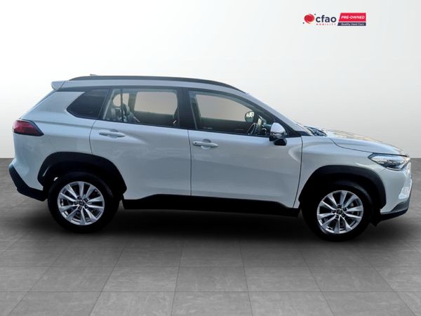 2024-Toyota-Corolla-Cross-18-XS-Hybrid image:2