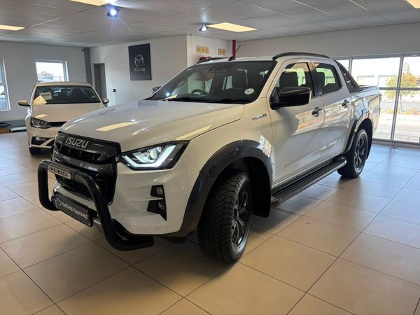 2024-Isuzu-D-Max-30-DDI-V-Cross-HR-4x4-Auto-Double-Cab image:2