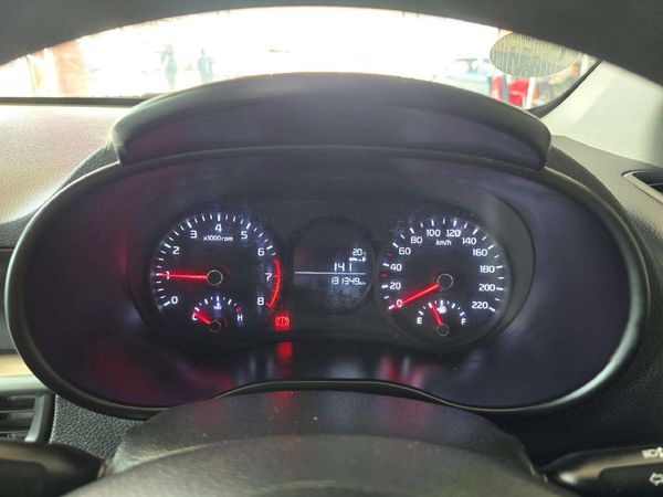 2021-Kia-Picanto-10-Street image:12