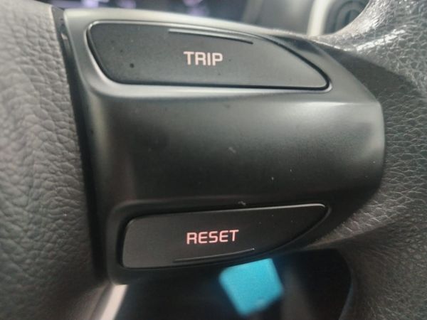 2022-Kia-Picanto-10-Street image:13