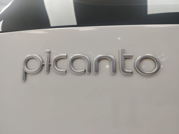 2022-Kia-Picanto-10-Street image:23
