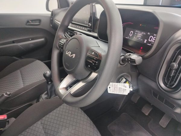 2026-Kia-Picanto-10-LS image:8