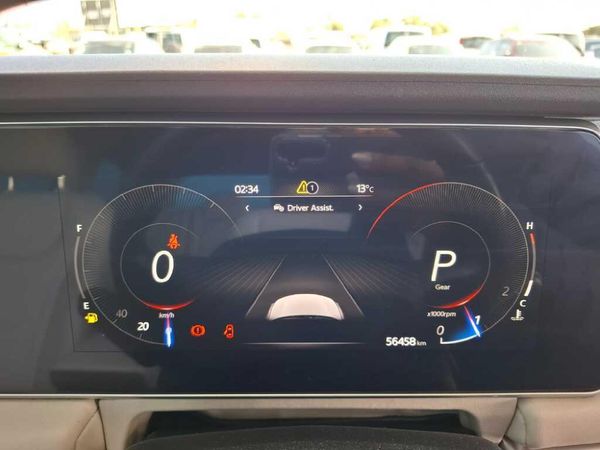 2023-Mahindra-XUV-700-20-AX7L-Auto-7-Seat image:14