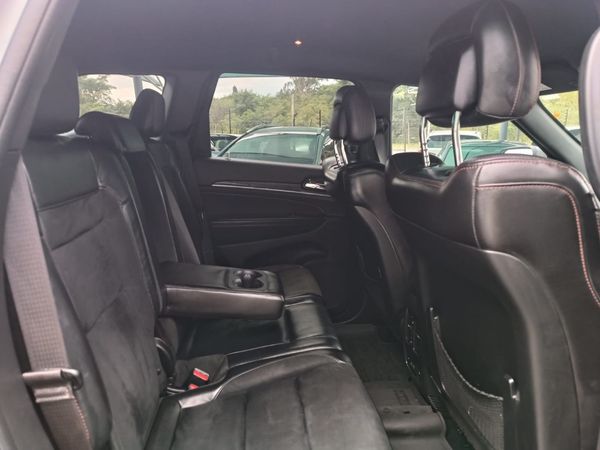 2022-Jeep-Grand-Cherokee-36-Trailhawk image:14