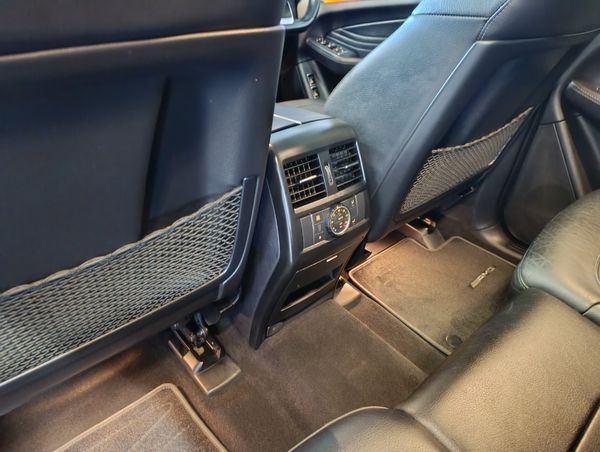 2018-Mercedes-AMG-GLE-Coupe-450-43-AMG-4Matic image:25