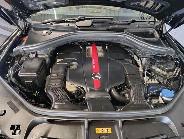 2018-Mercedes-AMG-GLE-Coupe-450-43-AMG-4Matic image:8