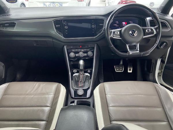 2021-Volkswagen-T-Roc-20-TSI-4Motion-R-Line-Auto image:9
