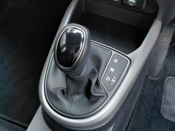 2025-Hyundai-Exter-12-Premium-Auto image:11