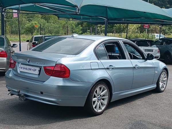 2010-BMW-3-Series-320d-Individual image:4