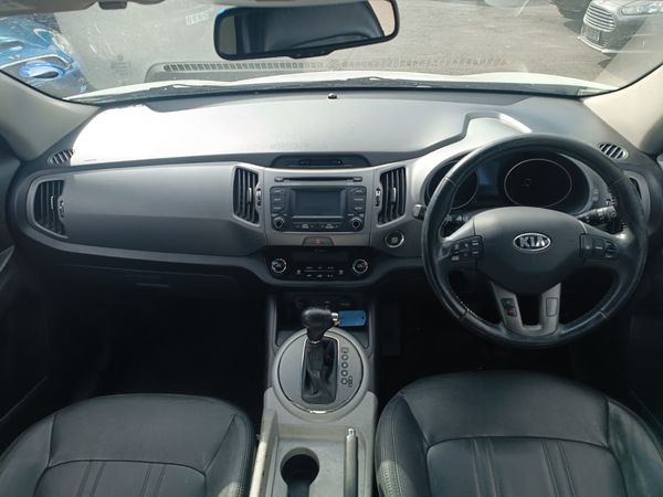 2015-Kia-Sportage-20-CRDi-AWD-Auto image:9