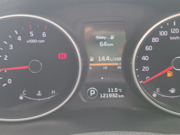 2015-Kia-Sportage-20-CRDi-AWD-Auto image:7