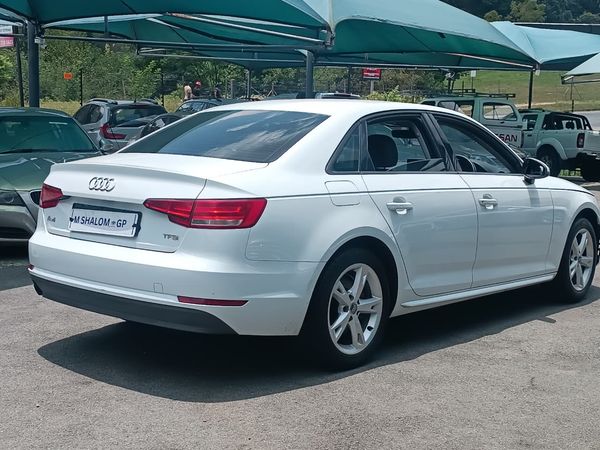 2018-Audi-A4-14-TFSI-Auto image:3