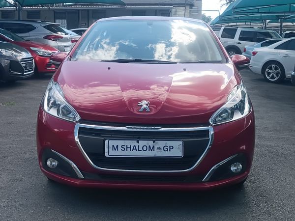 2021-Peugeot-208-12-Active image:3