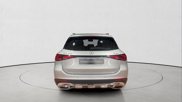 2026-Mercedes-Benz-GLC-200-4Matic-AMG image:3