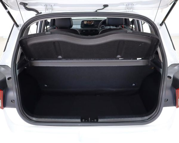 2024-Hyundai-Grand-i10-10-Motion image:15