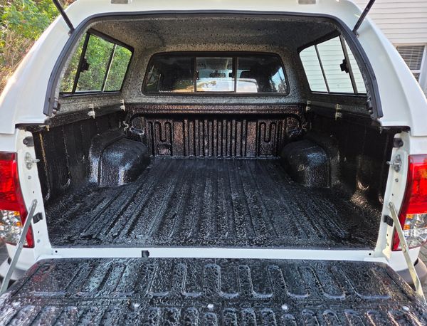 2025-Toyota-Hilux-24-GD-6-Raised-Body-Raider-Auto-Double-Cab image:16