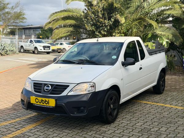 2022-Nissan-NP200-16-AC-Safety-Pack image:2