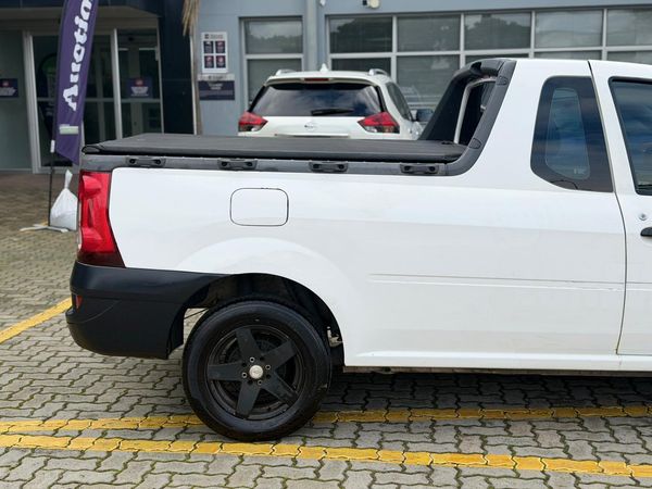 2022-Nissan-NP200-16-AC-Safety-Pack image:10
